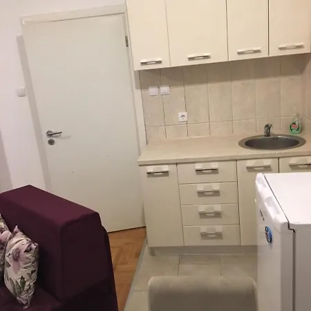 Zira Apartment Belgrade