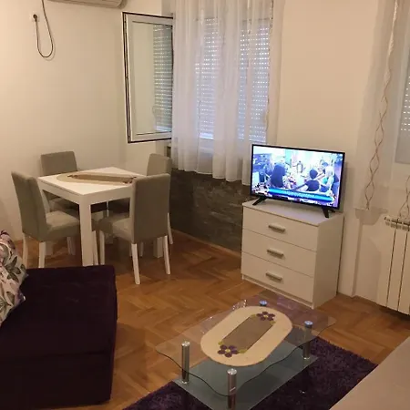 Zira Apartment